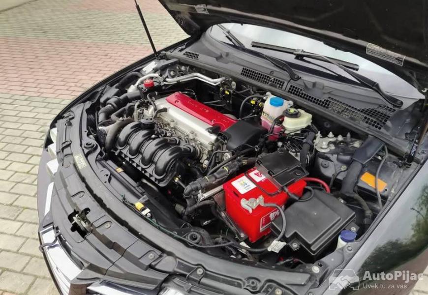 alfa_romeo_brera_8_polovni_automobili_autopijac.rs
