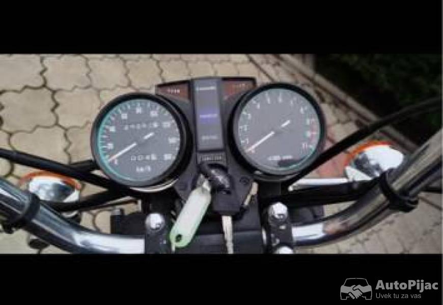 kawasaki_ltd_250_kubika_84_godiste_700e_4_polovni_automobili_autopijac.rs