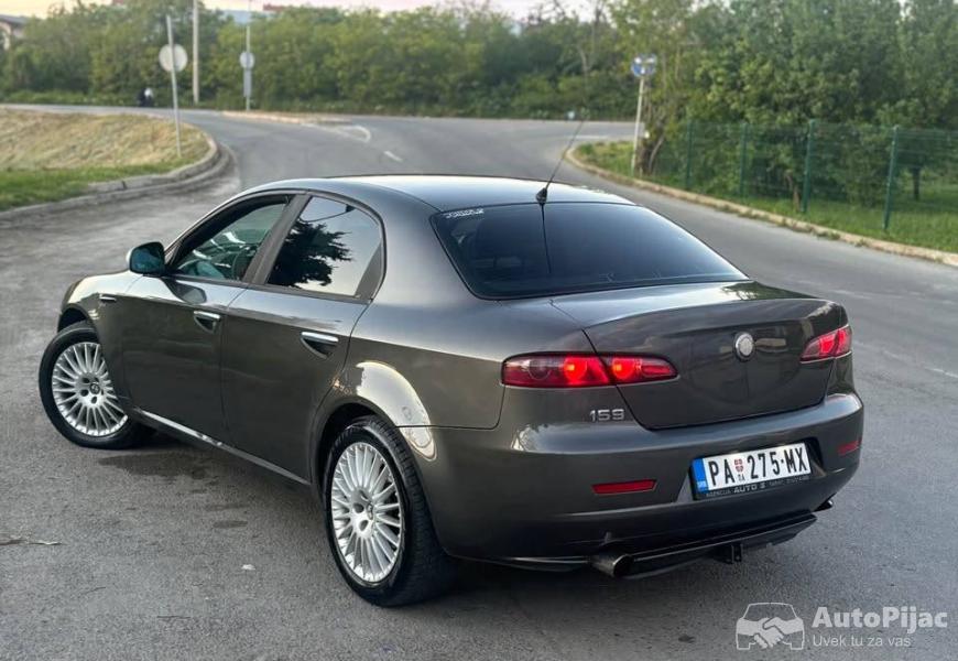 alfa_romeo_159_19_jtd_reg_1126_zamena_7_polovni_automobili_autopijac.rs