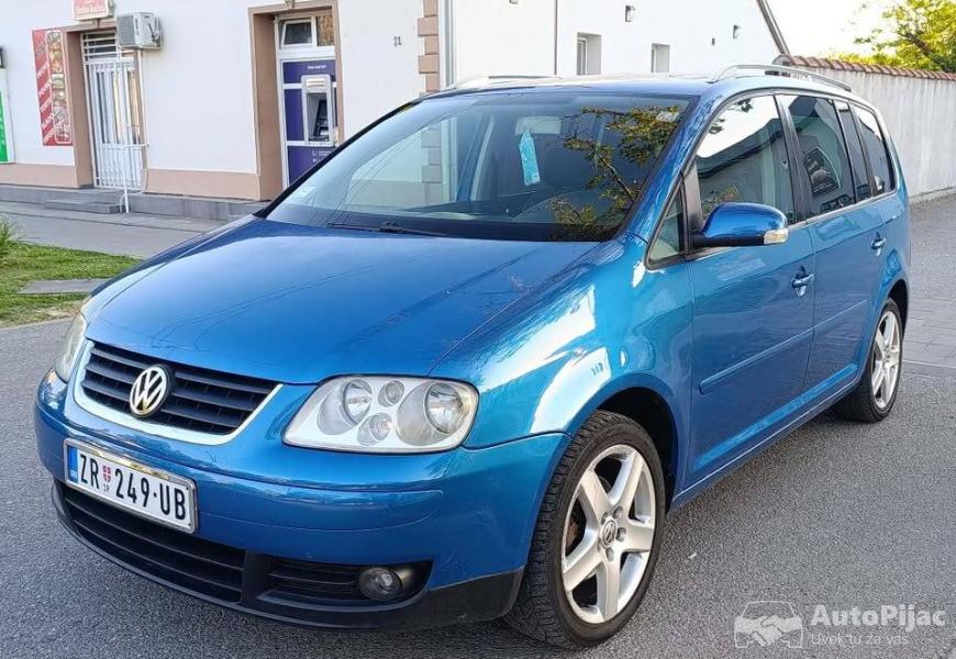 wv_turan_16_fsi_2003_god_reg_do_oktobra_2600_eura_12_polovni_automobili_autopijac.rs