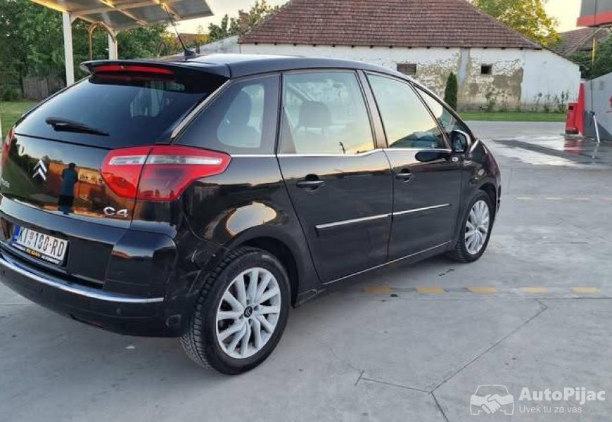 citroen_c4_pikaso_2009god_16_dizel_registovan_godi_4_polovni_automobili_autopijac.rs