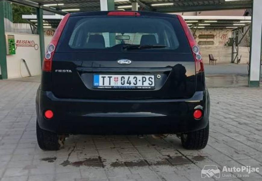 ford_fiesta_2006_godina_13_benzin_4_polovni_automobili_autopijac.rs