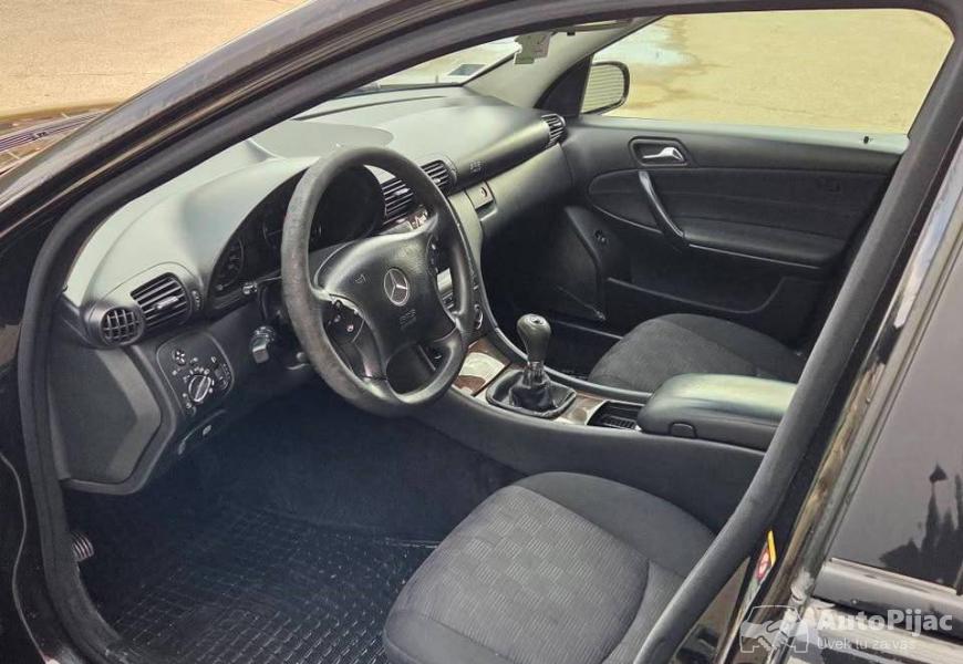 mercedes_c200cdi_novo_novo_novo_7_polovni_automobili_autopijac.rs