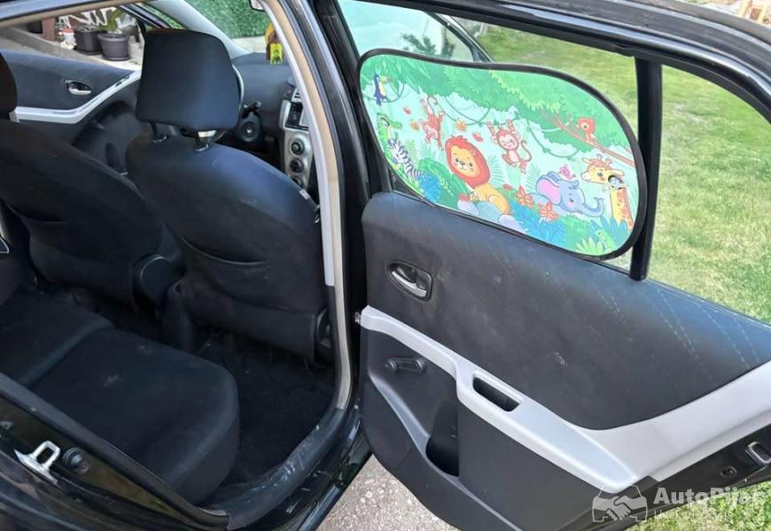 na_prodaju_toyota_10_polovni_automobili_autopijac.rs