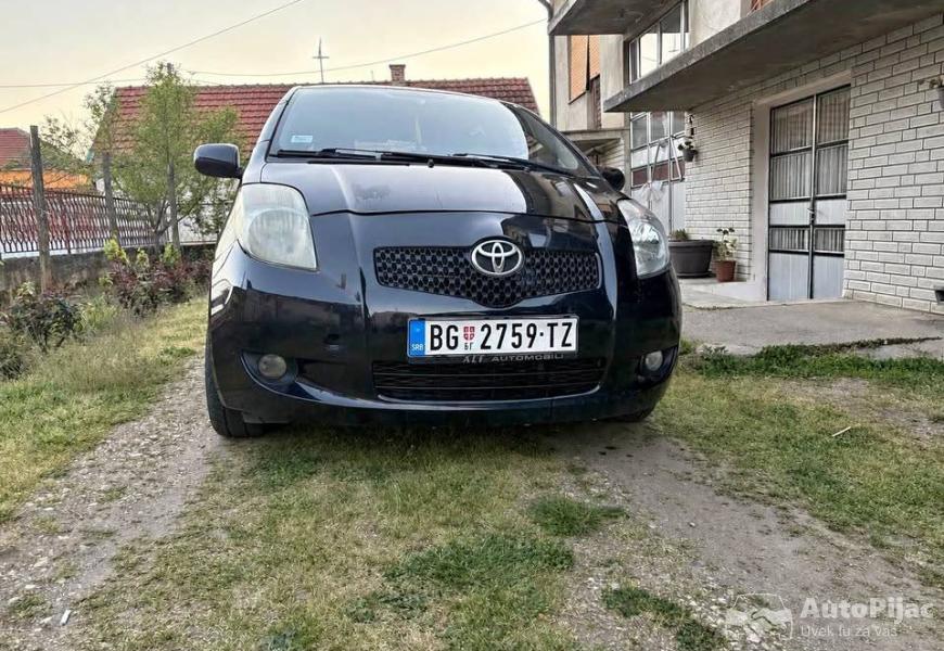 na_prodaju_toyota_1_polovni_automobili_autopijac.rs