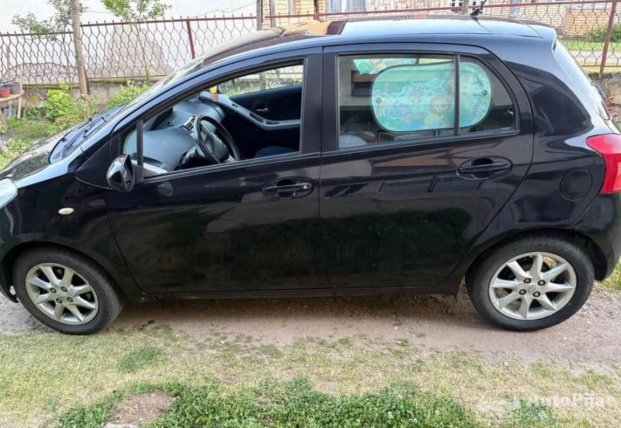 na_prodaju_toyota_3_polovni_automobili_autopijac.rs