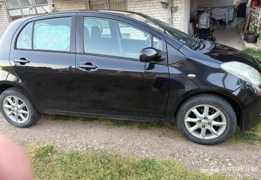 na_prodaju_toyota_4_polovni_automobili_autopijac.rs