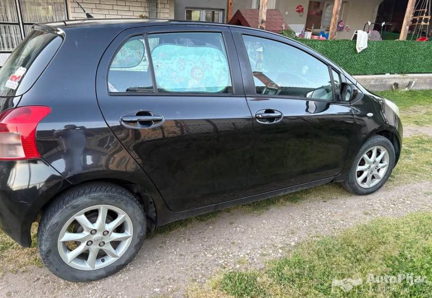 na_prodaju_toyota_5_polovni_automobili_autopijac.rs