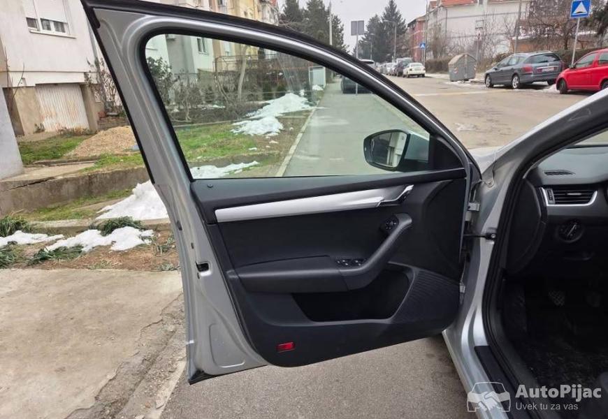 skoda_octavia_16_tdi_2019_6_polovni_automobili_autopijac.rs