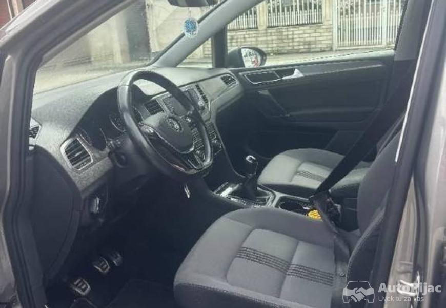 vw_golf_7_sportsvan_16_tdi_2016g_10_polovni_automobili_autopijac.rs