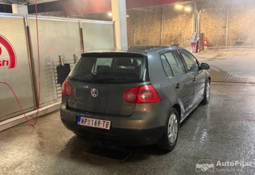 golf_5_19tdi_90_konja_5_polovni_automobili_autopijac.rs