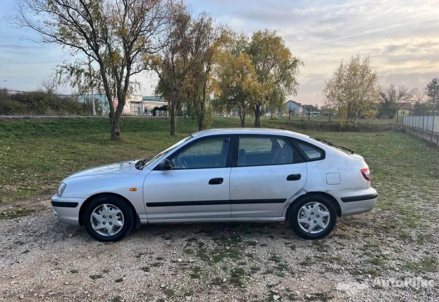 hyundai_elantra_16_gls_05_2_polovni_automobili_autopijac.rs