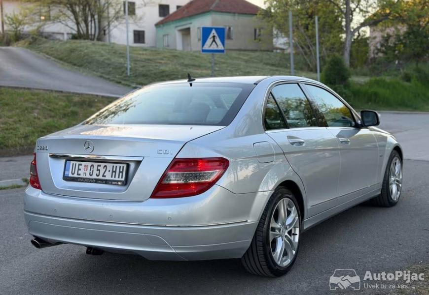mercedes_c220cdi_avangarde_4_polovni_automobili_autopijac.rs