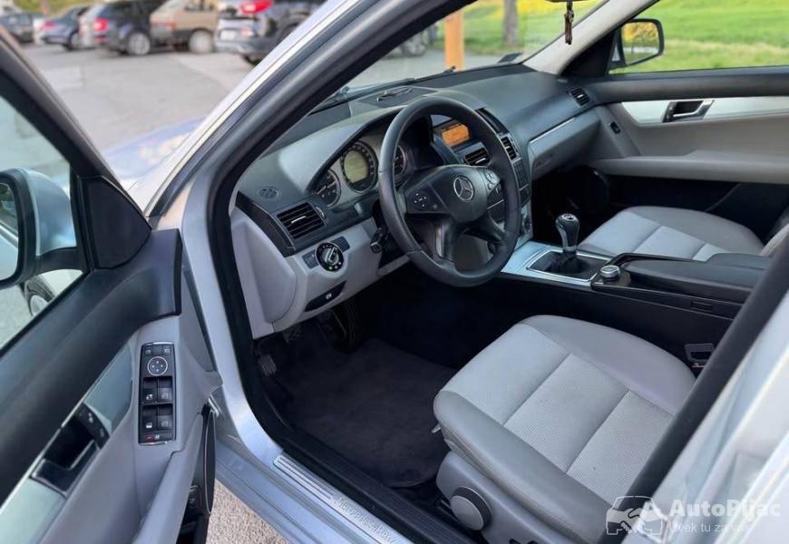 mercedes_c220cdi_avangarde_7_polovni_automobili_autopijac.rs