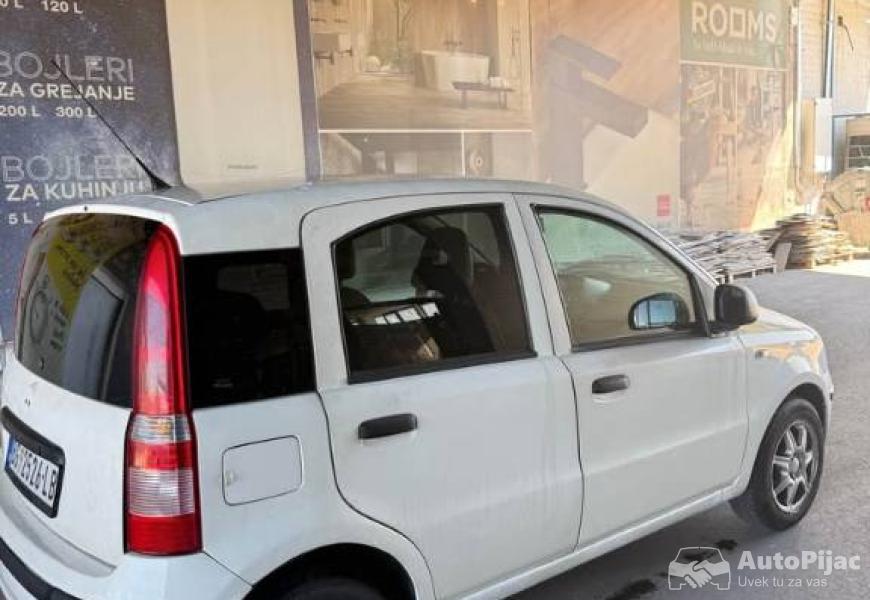 fiat_panda_12_4_polovni_automobili_autopijac.rs