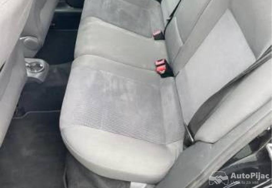 polo_14_benzin_55kw_9_polovni_automobili_autopijac.rs
