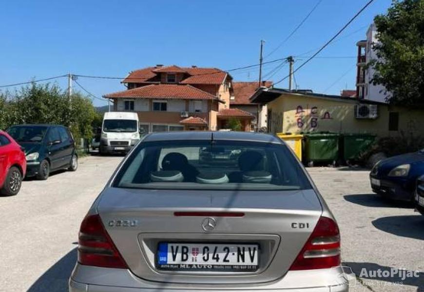 prodaja_mercedesa_c220_2_polovni_automobili_autopijac.rs