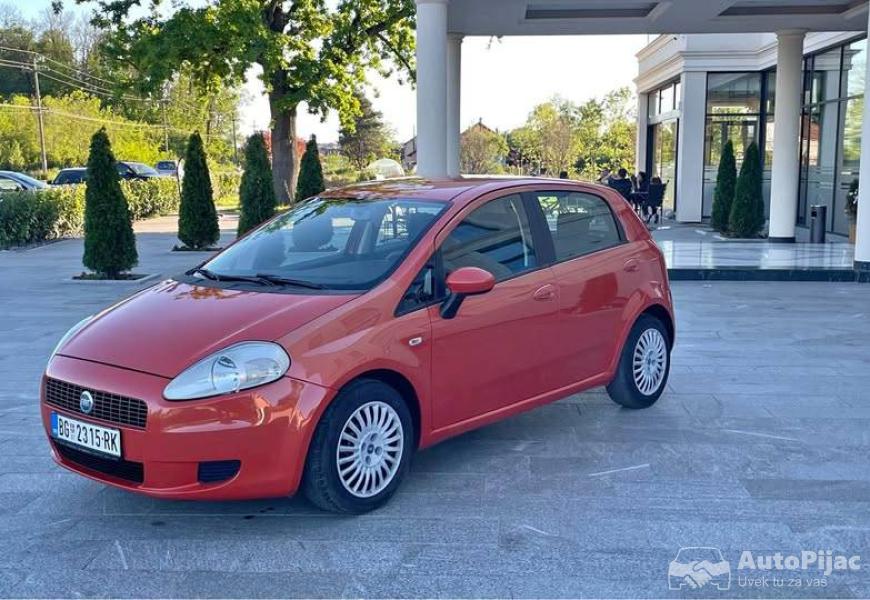 fiat_grande_punto_1_polovni_automobili_autopijac.rs
