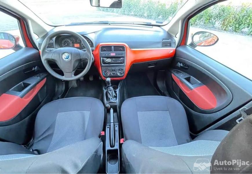 fiat_grande_punto_7_polovni_automobili_autopijac.rs