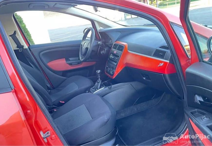 fiat_grande_punto_9_polovni_automobili_autopijac.rs
