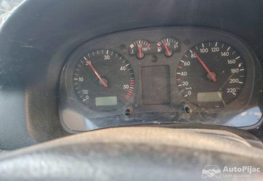 golf_4_19_sdi_delovii_4_polovni_automobili_autopijac.rs