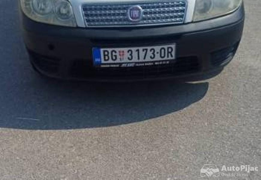 fiat_punto_2010god_13mjet_51kw_3_polovni_automobili_autopijac.rs