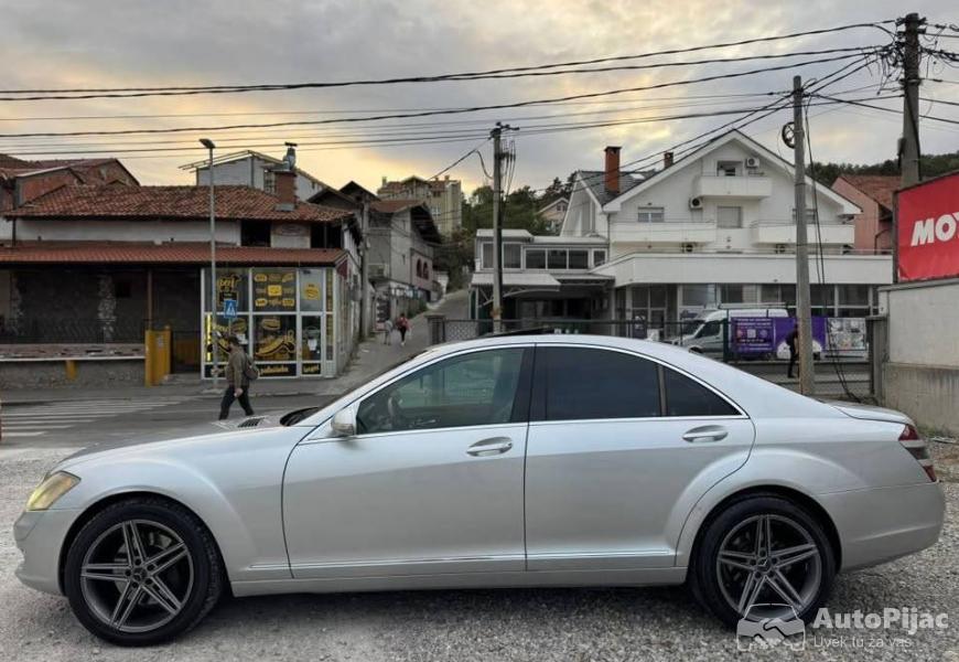 s320_4matic_2008_6_polovni_automobili_autopijac.rs