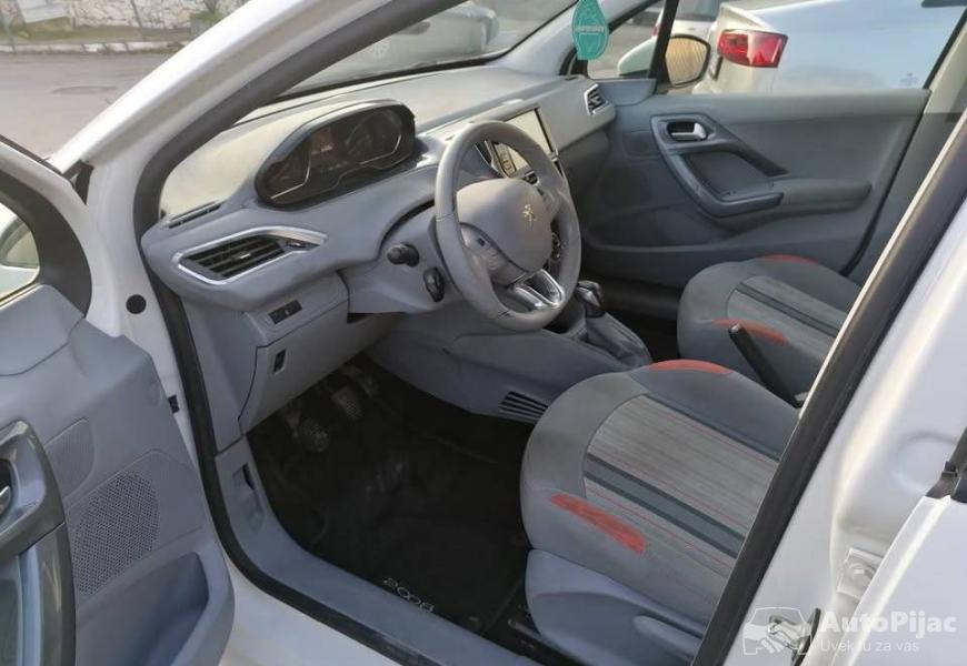 peugeot_208_10vti_7_polovni_automobili_autopijac.rs