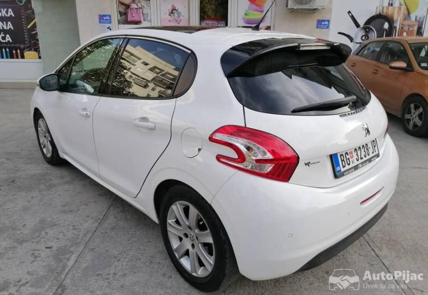 peugeot_208_allure_16ehdi_4_polovni_automobili_autopijac.rs