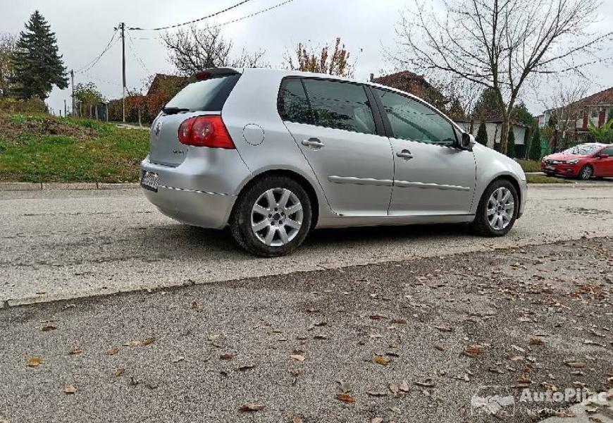 golf_5_tdi_vlasnikregistrovan_1_polovni_automobili_autopijac.rs