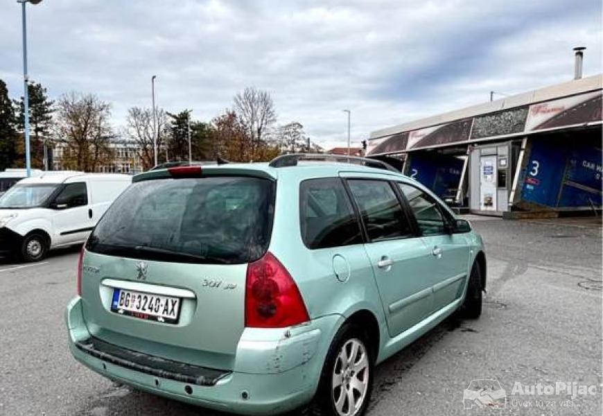 peugeot_307automatik_6_polovni_automobili_autopijac.rs
