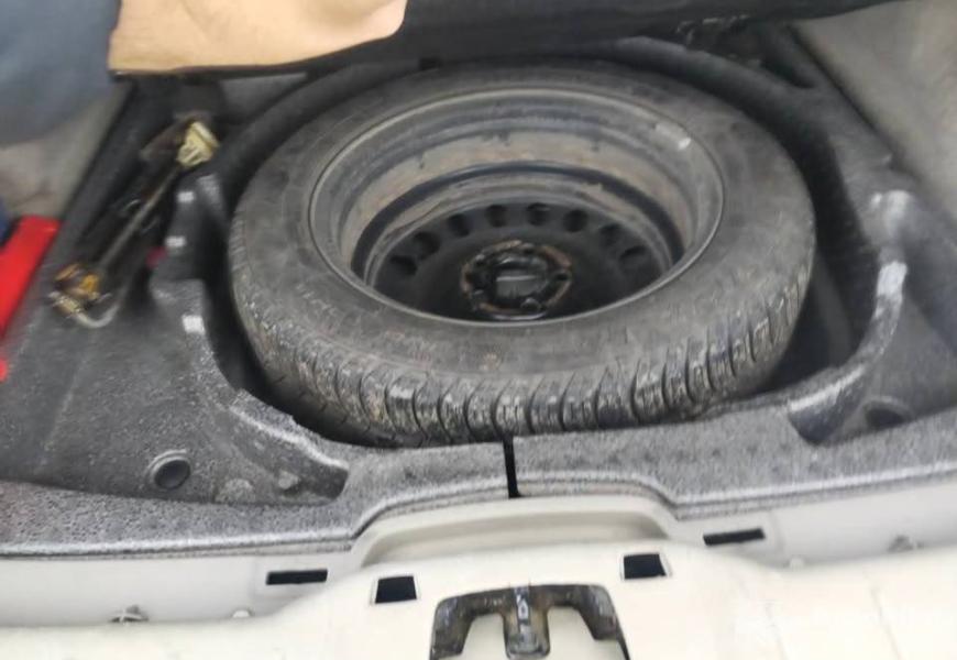 volvo_v50_16_hdi_80kw_2005godskoro_registrovan_4_z_15_polovni_automobili_autopijac.rs