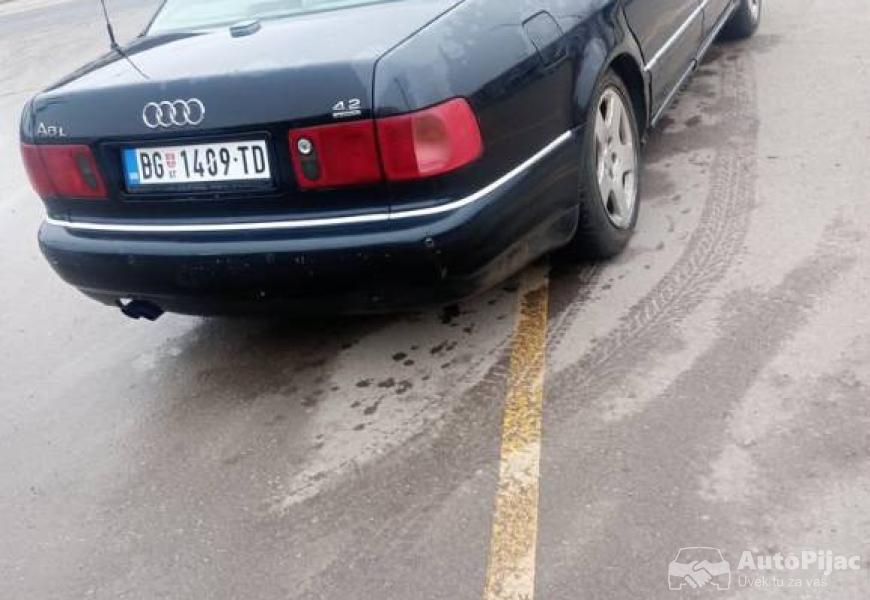 audi_a8_5_polovni_automobili_autopijac.rs