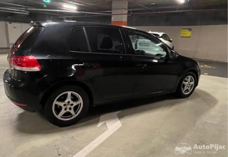 volkswagen_golf_6_20_tdi_motor_4_polovni_automobili_autopijac.rs