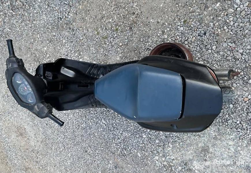 aprilia_sr50_2t_5_polovni_automobili_autopijac.rs