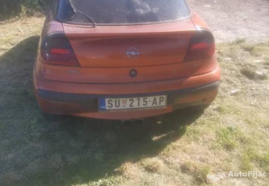 opel_tigra_14_16v_3_polovni_automobili_autopijac.rs