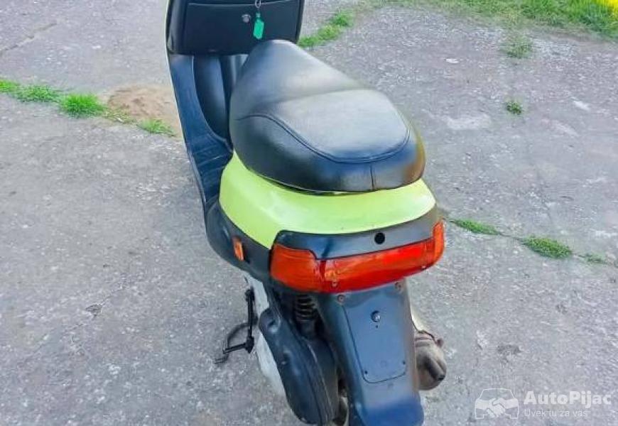 piaggio_zip_4_polovni_automobili_autopijac.rs