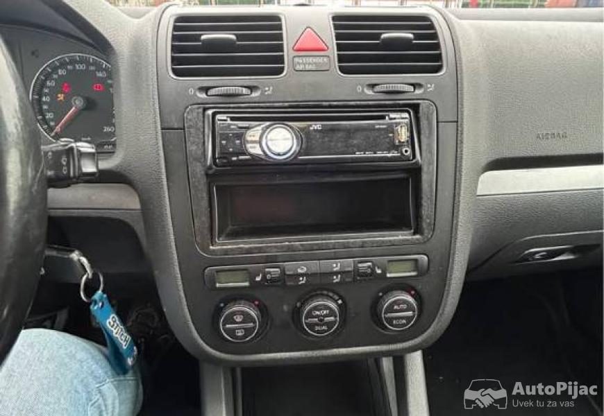 golf_5_20_tdi_10_polovni_automobili_autopijac.rs