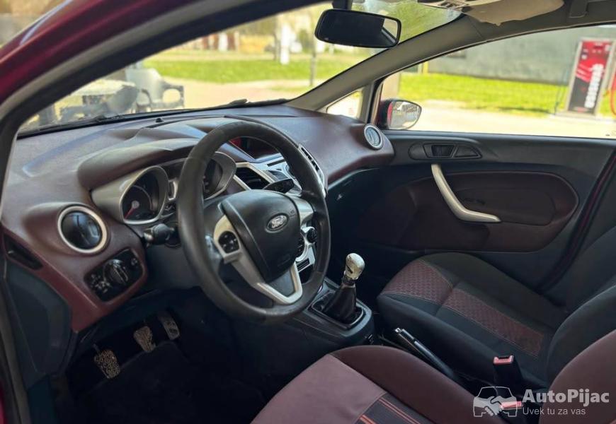 ford_fiesta_125b_2008hod_8_polovni_automobili_autopijac.rs