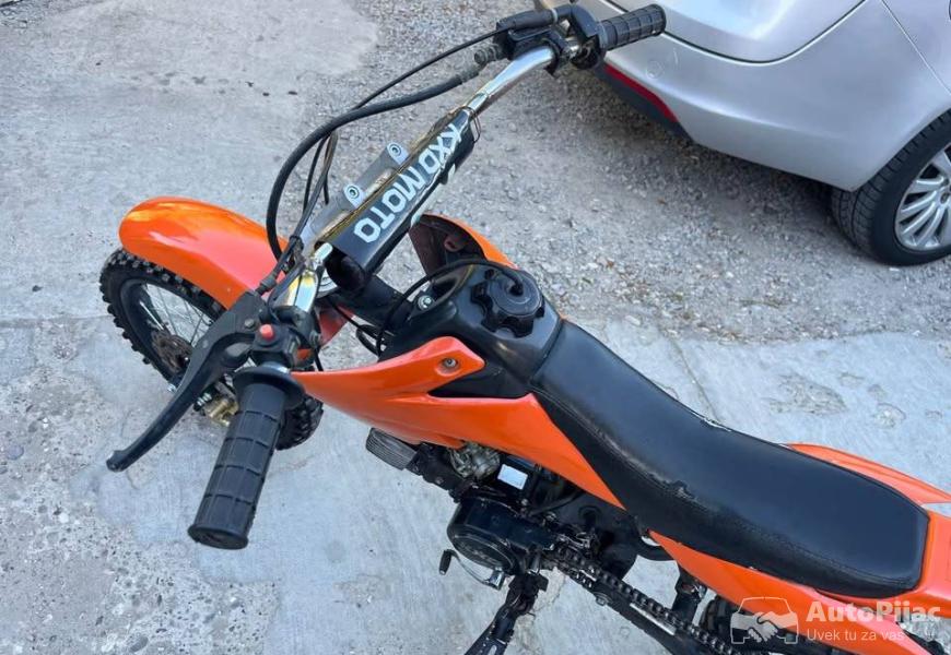 kros_125_mini_kroserica_na_brzine_8_polovni_automobili_autopijac.rs