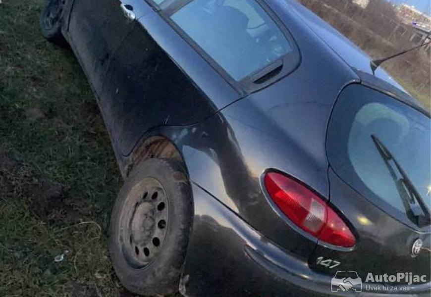 alfa_147_19_jdt_motor_prefektan_300_fiksno_fiksno_3_polovni_automobili_autopijac.rs
