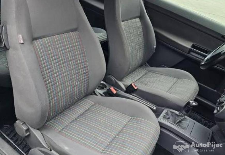 vw_polo_10_polovni_automobili_autopijac.rs