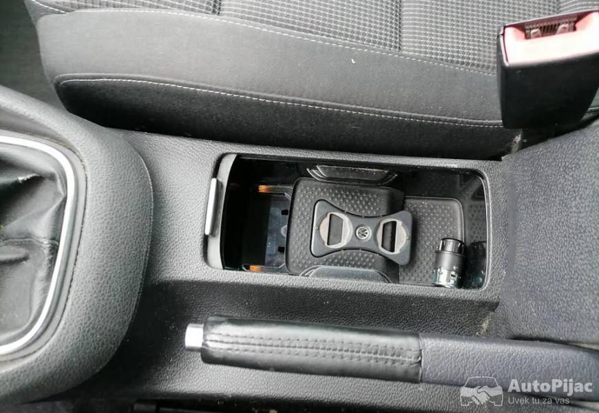 volkswagen_golf_6_gt_tdi_2010god_11_polovni_automobili_autopijac.rs