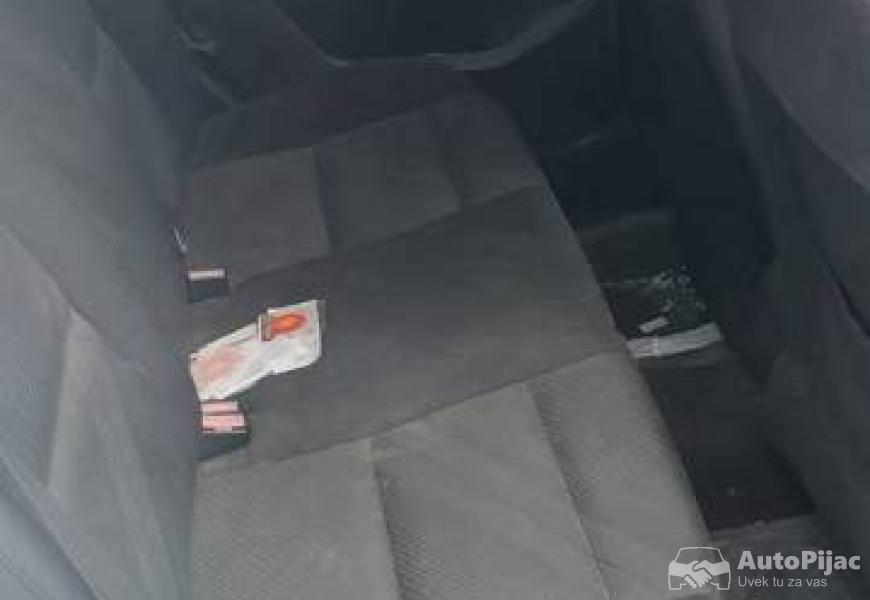 peugeot_307_7_polovni_automobili_autopijac.rs