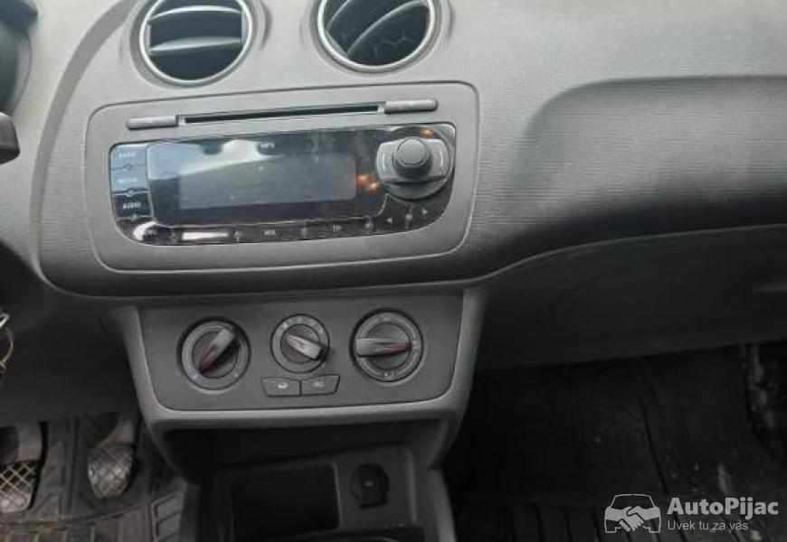 seat_ibiza_2010_14benzin_10_polovni_automobili_autopijac.rs