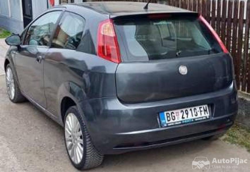 2009_fiat_punto_1_polovni_automobili_autopijac.rs