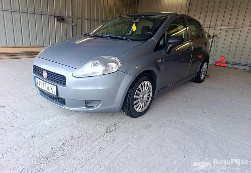 grande_punto_2011god_13_mjt_1_polovni_automobili_autopijac.rs