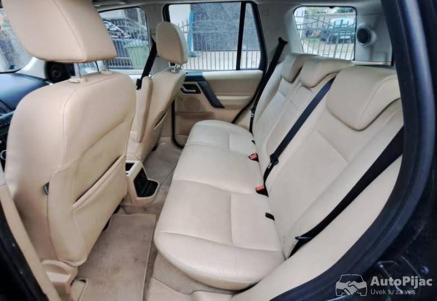 land_rover_8_polovni_automobili_autopijac.rs