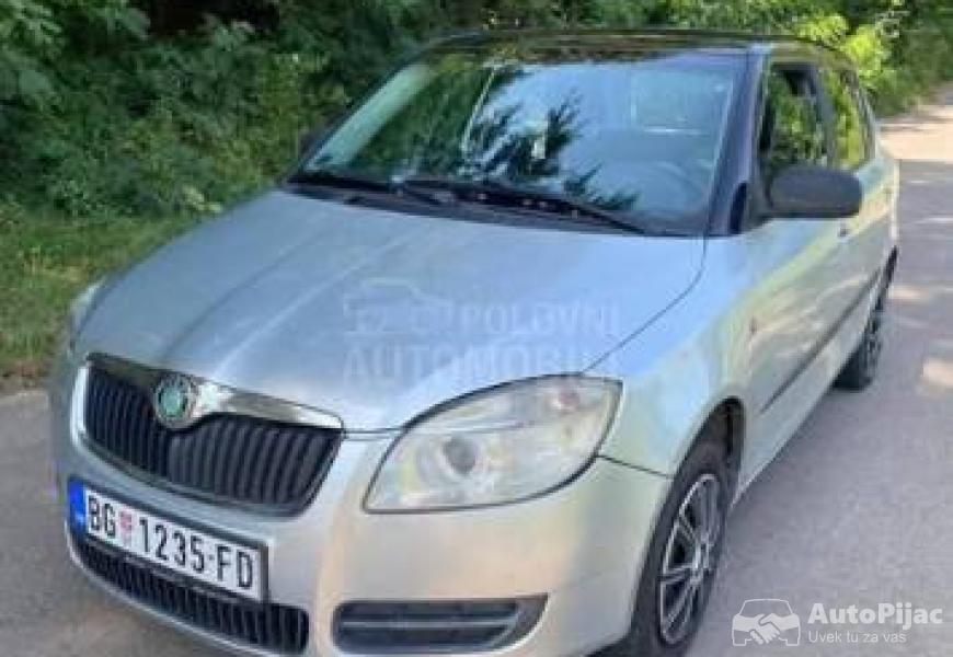 skoda_fabi_2010_g_2_polovni_automobili_autopijac.rs