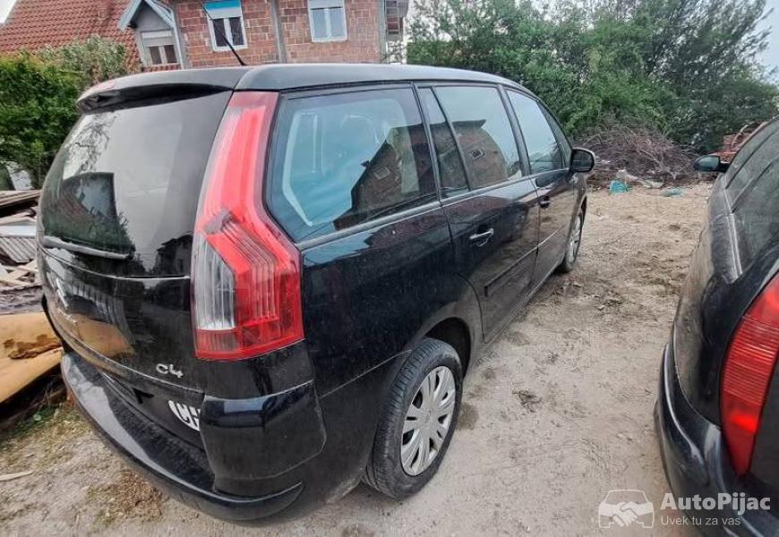 citroen_c4_pikaso_4_polovni_automobili_autopijac.rs